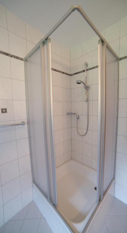 Haus Stefan Apartment Нойщифт им Щубайтал Екстериор снимка