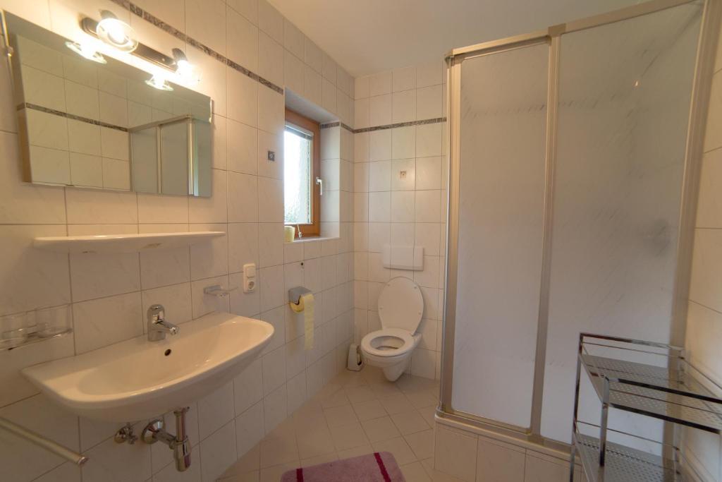 Haus Stefan Apartment Нойщифт им Щубайтал Екстериор снимка