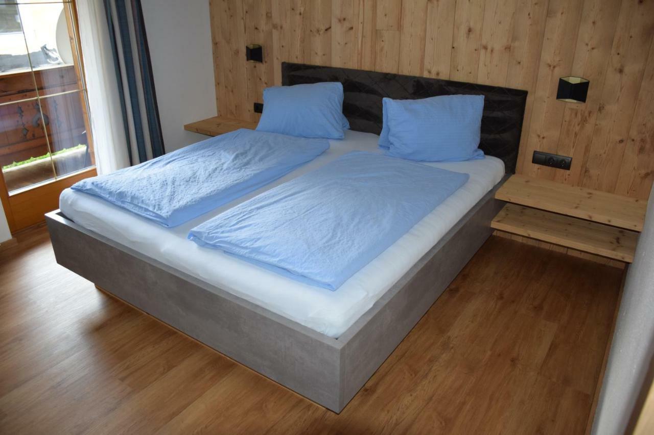 Haus Stefan Apartment Нойщифт им Щубайтал Екстериор снимка